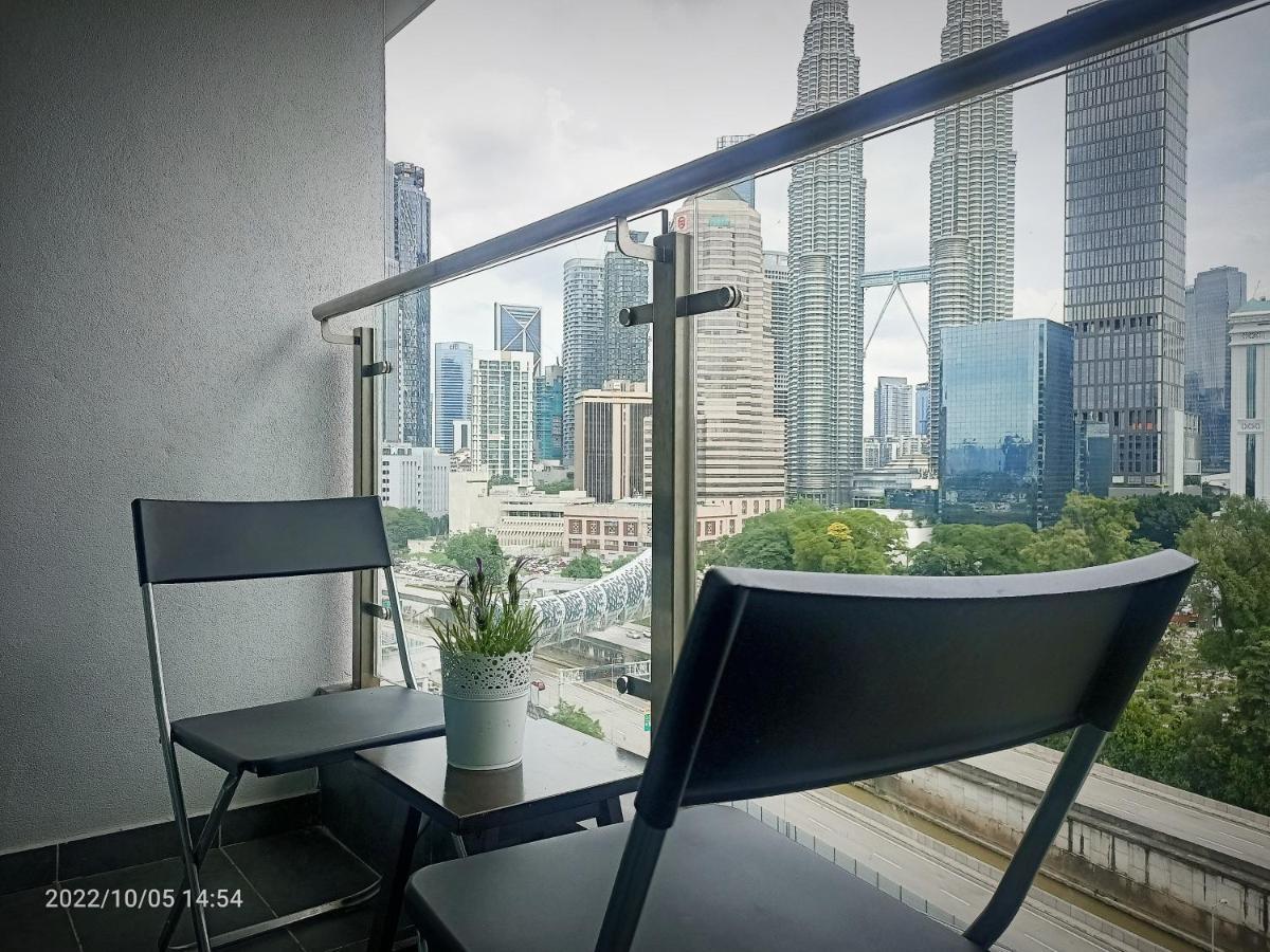 Legasi Kampung Baru Guest House By Rumahrehat Twin Tower View Kuala Lumpur Exterior foto